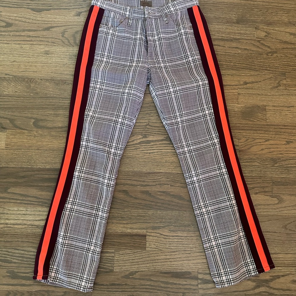 Excellent condition Mother plaid pants with side stripe. Size 27.